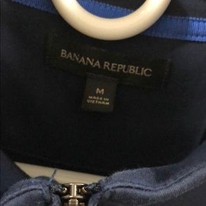 Banana Republic Shirts - Men’s Banana Republic Mick Neck Cotton Top Medium Banana Republic Shirts - Men’s Banana Republic Mick Neck Cotton Top Medium